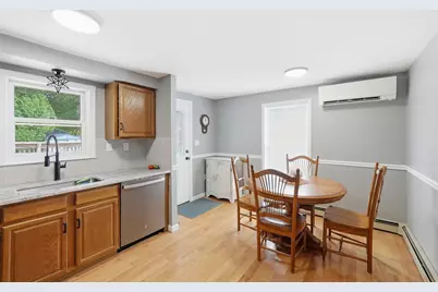 10 Scandinavia Ave, Worcester, MA 01603 - Photo 12