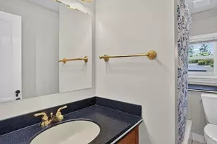 73 Commonwealth Ave, Marlborough, MA 01752 - Photo 8