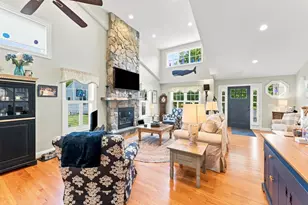 135 Brandywyne Ct, South Kingstown, RI 02879 - Photo 8