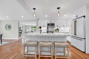 28 Fieldstone Dr, Burlington, MA 01803 - Photo 4