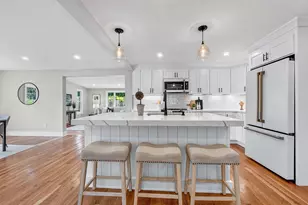 28 Fieldstone Dr, Burlington, MA 01803 - Photo 4