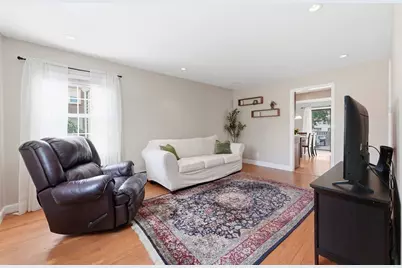 83 Lindbergh Blvd, Westfield, MA 01085 - Photo 4