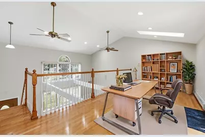 45 Stoneleigh Road, Worcester, MA 01606 - Photo 18