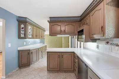 45 Stoneleigh Road, Worcester, MA 01606 - Photo 8