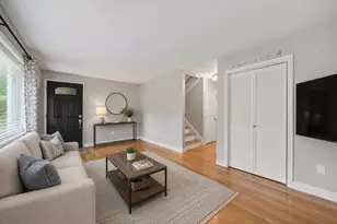 8 Treetop Ln, Kingston, MA 02364 - Photo 8