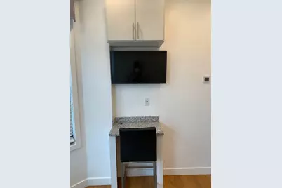 16 5th #11, Chelsea, MA 02150 - Photo 2