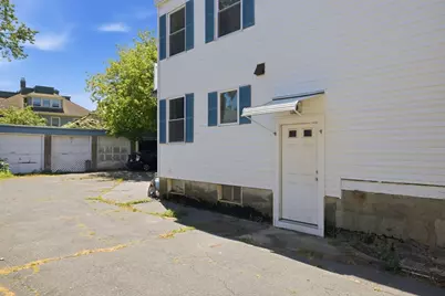 11 Gardner St #4, Salem, MA 01970 - Photo 2