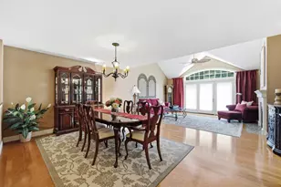 341 Pinehurst Dr, East Longmeadow, MA 01028 - Photo 12