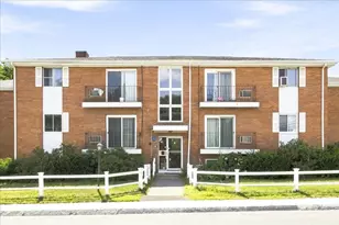 7 Endicott St, Norwood, MA 02062 - Photo 1