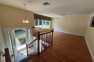 9 Brookdale Cir, Billerica, MA 01821 - Photo 8