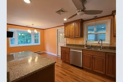 9 Brookdale Circle, Billerica, MA 01821 - Photo 6