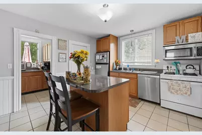 18-20 Endicott Street, Quincy, MA 02169 - Photo 20