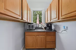 18-20 Endicott St, Quincy, MA 02169 - Photo 22