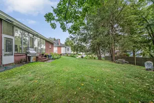 8 Albion St, Methuen, MA 01844 - Photo 6