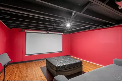 8 Albion St, Methuen, MA 01844 - Photo 26