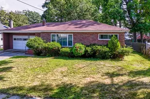 8 Albion St, Methuen, MA 01844 - Photo 4