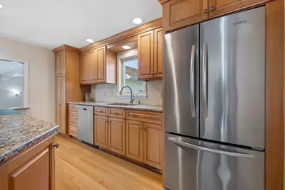 112 Dry Bridge Rd, Westfield, MA 01085 - Photo 6