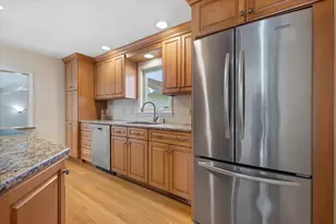 112 Dry Bridge Rd, Westfield, MA 01085 - Photo 6