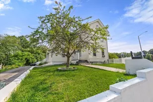 88 Granite St, Leominster, MA 01453 - Photo 2