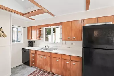 8 Sylvan Street, Gloucester, MA 01930 - Photo 12