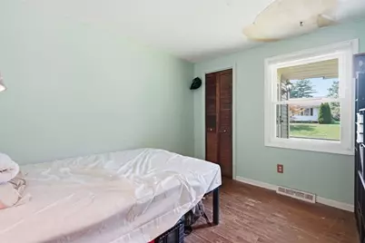 223 Garnet St, Springfield, MA 01129 - Photo 22
