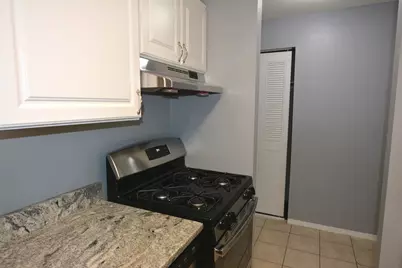 40 Shrewsbury Green Dr #C, Shrewsbury, MA 01545 - Photo 6