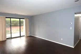 40 Shrewsbury Green Dr, Shrewsbury, MA 01545 - Photo 1