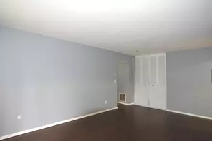 40 Shrewsbury Green Dr, Shrewsbury, MA 01545 - Photo 2