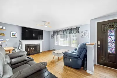 68 Parenteau Dr, Chicopee, MA 01020 - Photo 12