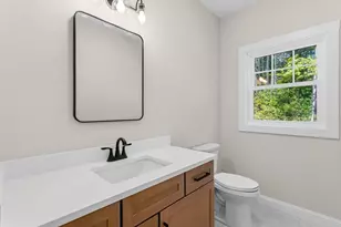 80 Hampstead St, Methuen, MA 01844 - Photo 14