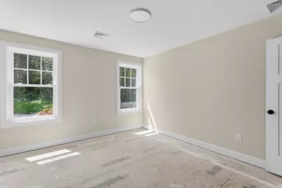 80 Hampstead St, Methuen, MA 01844 - Photo 28