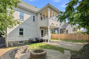 18 Crawford St, Malden, MA 02148 - Photo 4