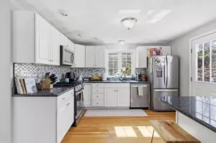 9 Hermon Rd, Lynn, MA 01904 - Photo 8