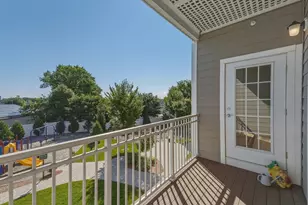 320 Middlesex Ave, Medford, MA 02155 - Photo 14