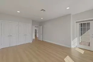 320 Middlesex Ave, Medford, MA 02155 - Photo 22