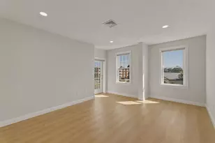 320 Middlesex Ave, Medford, MA 02155 - Photo 20