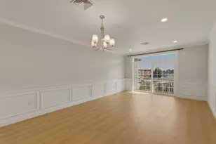320 Middlesex Ave, Medford, MA 02155 - Photo 12