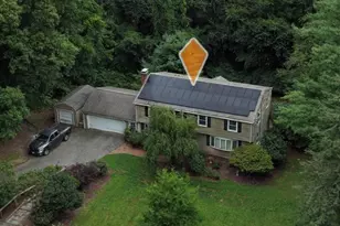 33 Carter Dr, Framingham, MA 01701 - Photo 2