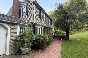 33 Carter Dr, Framingham, MA 01701 - Photo 4
