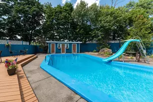 30 Phillips Ave, Stoughton, MA 02072 - Photo 8
