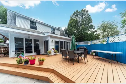 30 Phillips Ave, Stoughton, MA 02072 - Photo 4