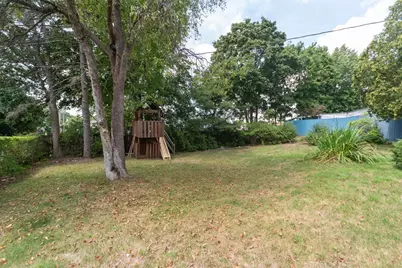 30 Phillips Ave, Stoughton, MA 02072 - Photo 12