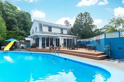 30 Phillips Ave, Stoughton, MA 02072 - Photo 2