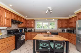 30 Phillips Ave, Stoughton, MA 02072 - Photo 20