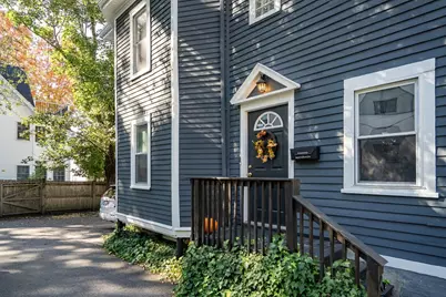 631 Chestnut Hill Ave #631, Brookline, MA 02445 - Photo 2