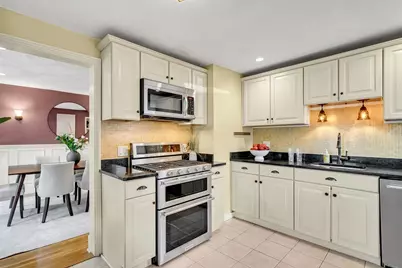 631 Chestnut Hill Ave #631, Brookline, MA 02445 - Photo 12