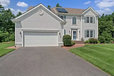 42 Magnolia Way, Bridgewater, MA 02324 - Photo 2