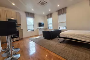 9 6th, Chelsea, MA 02150 - Photo 2