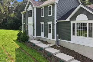 25 Greenbriar Dr, Shrewsbury, MA 01545 - Photo 4