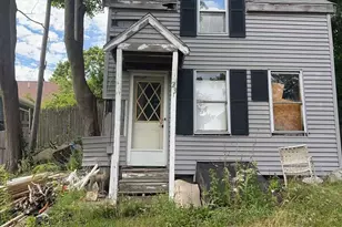 23 Island Ave, Quincy, MA 02169 - Photo 2